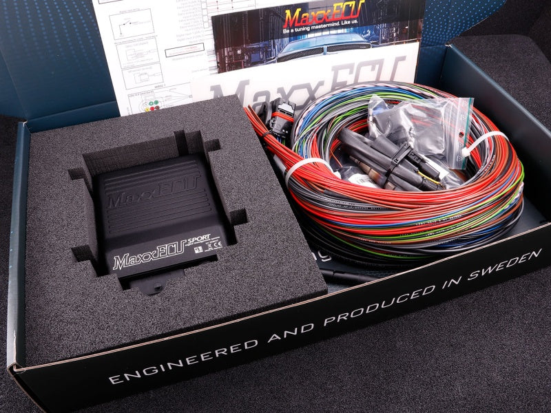MaxxECU SPORT PREMIUM ECU kit with harness, accessories and LSU 4.2 sensor