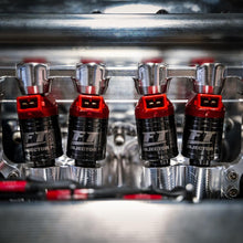 Load image into Gallery viewer, FuelTech FT fuel injectors installed on a race engine