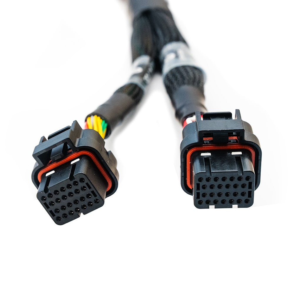 FuelTech FT700 C and D harness coiled