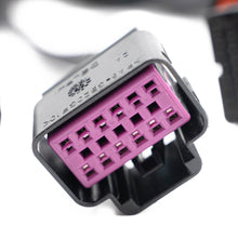 Load image into Gallery viewer, FuelTech FT550 to FT600/FT700 adapter harness auxiliary connector
