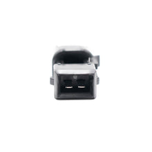 Load image into Gallery viewer, FuelTech EV1 to EV6 injector adapter side view