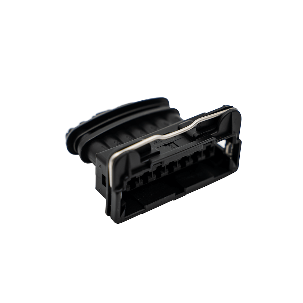 FuelTech 7-pin Hitachi igniter connector housing