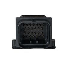 Load image into Gallery viewer, FuelTech Peak and Hold PRO jumper connector detail