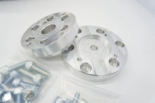 Load image into Gallery viewer, ASE Polaris Slingshot 4 Wheel Conversion Diff Combo Driveshaft Adapters 1350 U-Joint