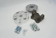Load image into Gallery viewer, Driveshaft Adapter Toyota Supra SC300 GS300 Ford 8.8 Upgrade